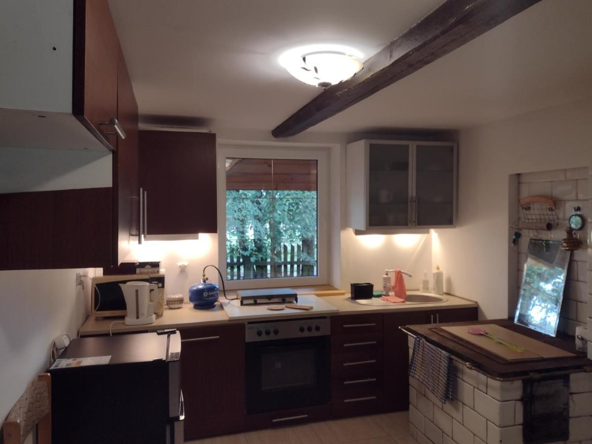 Kolorowe Wzgorze Agroturystyka I Konie Trojanow Buitenkant foto